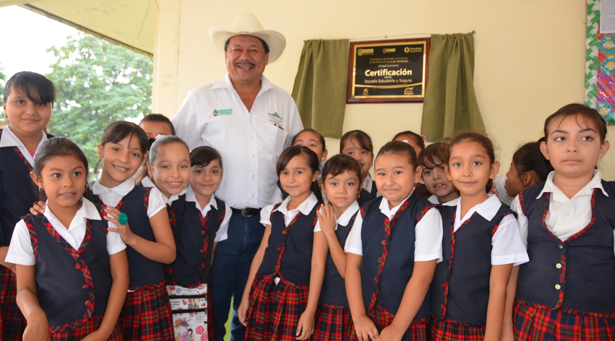 Certifican Escuela Úrsulo Galván como Escuela saludable en González.