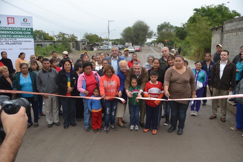 Lleva alcalde pavimentaciones hidráulicas al sector oriente de Victoria Lleva alcalde pavimentaciones hidráulicas al sector oriente de Victoria