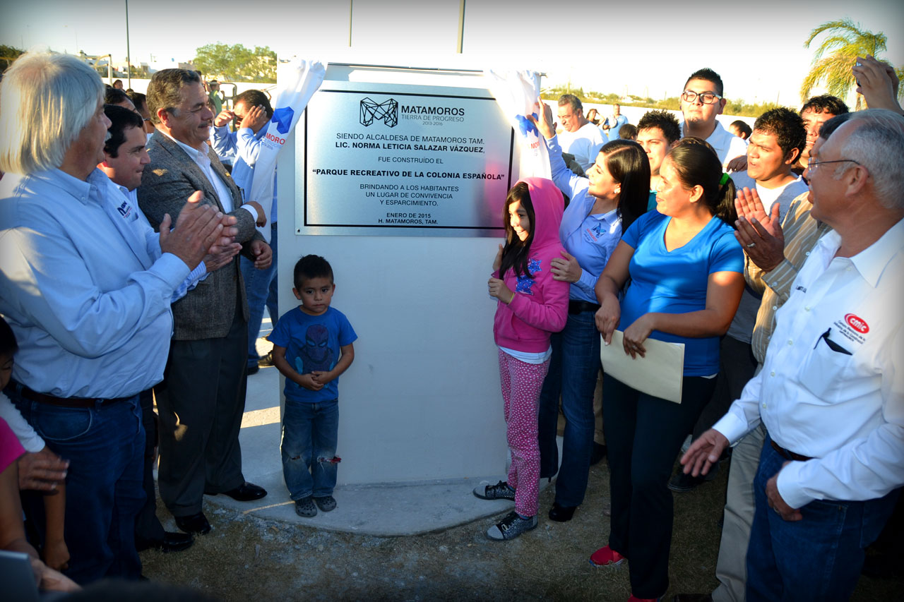 En Matamoros el gobierno municipal construye más espacios para fortalecer la convivencia familiar y el deporte