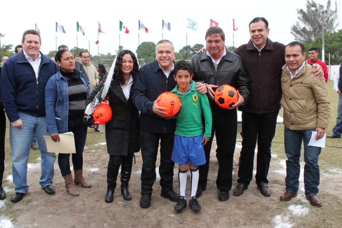 Realizó el Ayuntamiento de Tampico en la zona norte torneo relámpago “Unidos Podemos Más”