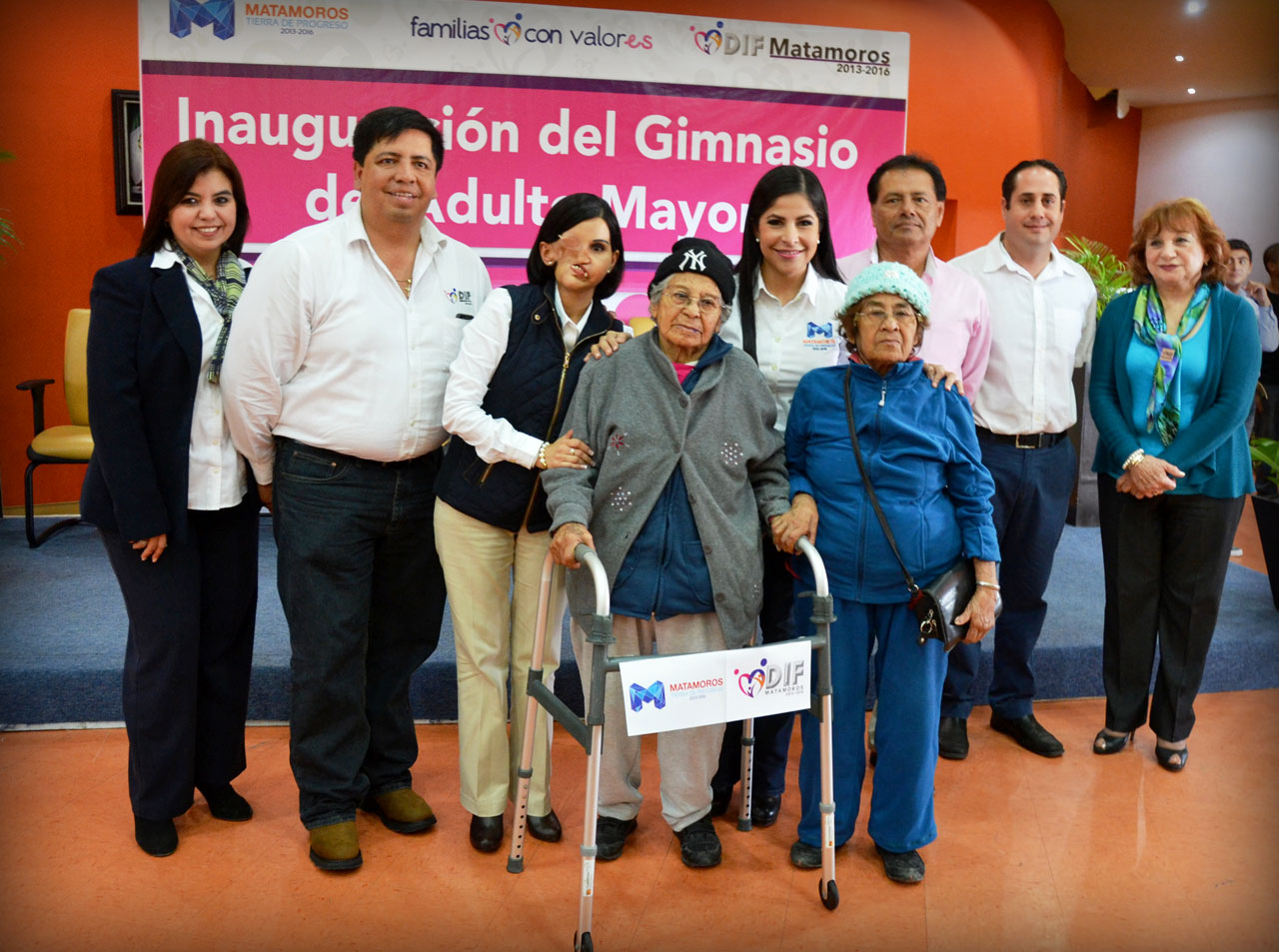 Tamaulipecos reciben atención gratuita en Matamoros