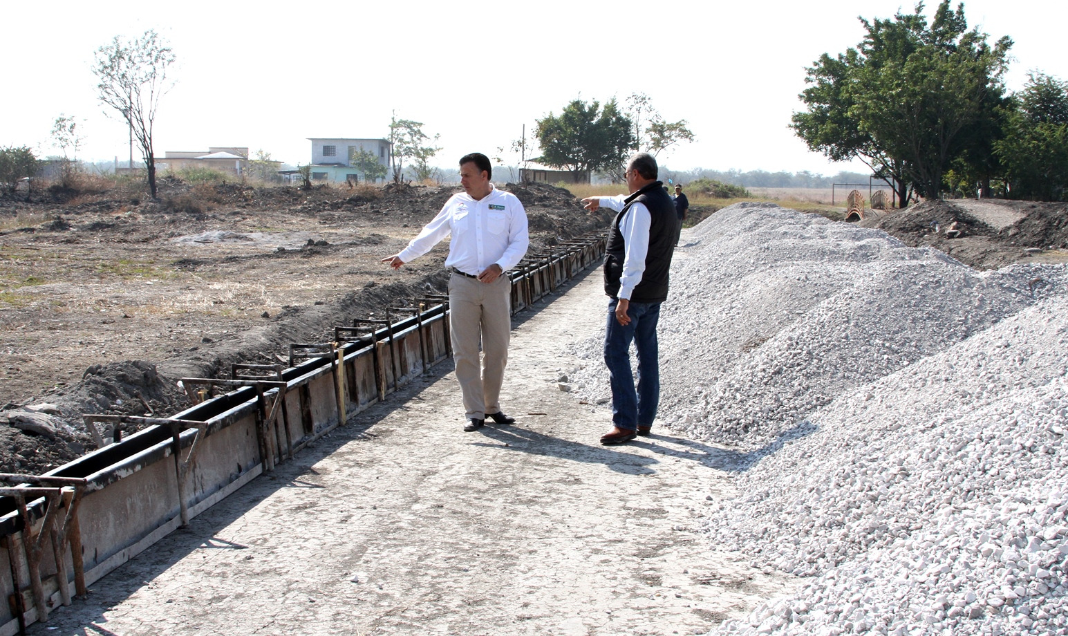 Obra de Pavimentación genera bienestar en la Campesina 2