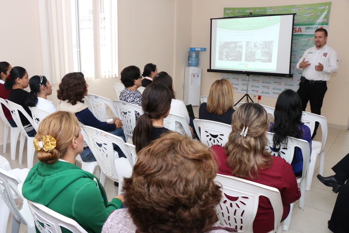 Ofrece el Instituto de la Mujer Tamaulipeca en Tampico la conferencia “La Mujer ante los retos de Hoy’’