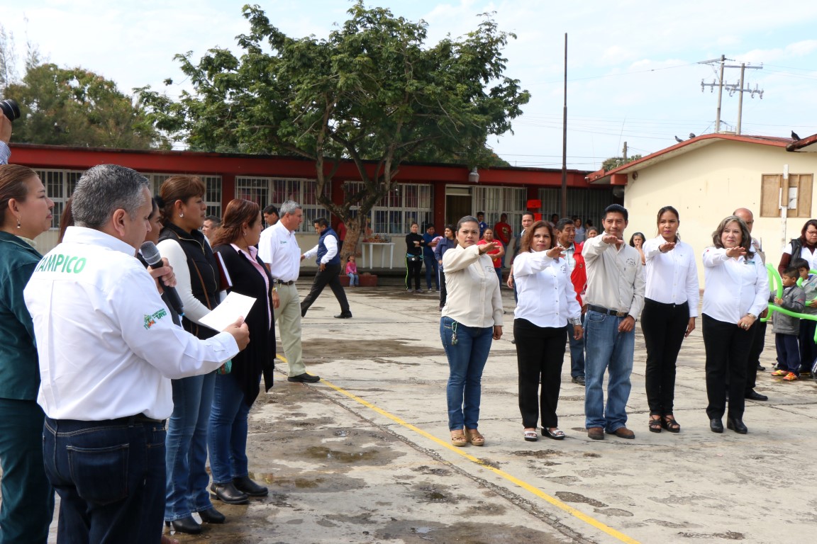 Toma protesta alcalde Gustavo Torres al Comité de Obra de la Escuela Primaria “José María Morelos’’