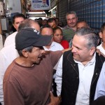 Acude Gustavo Torres a mercados municipales a dialogar con oferentes