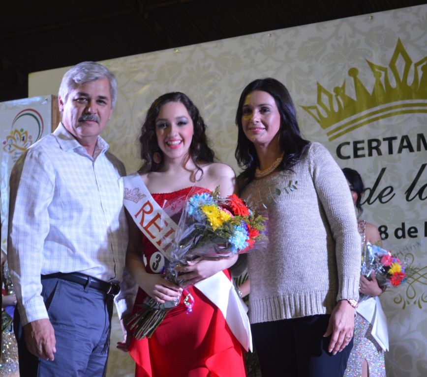 Eligen nueva reina de los festejos del 18 de Marzo