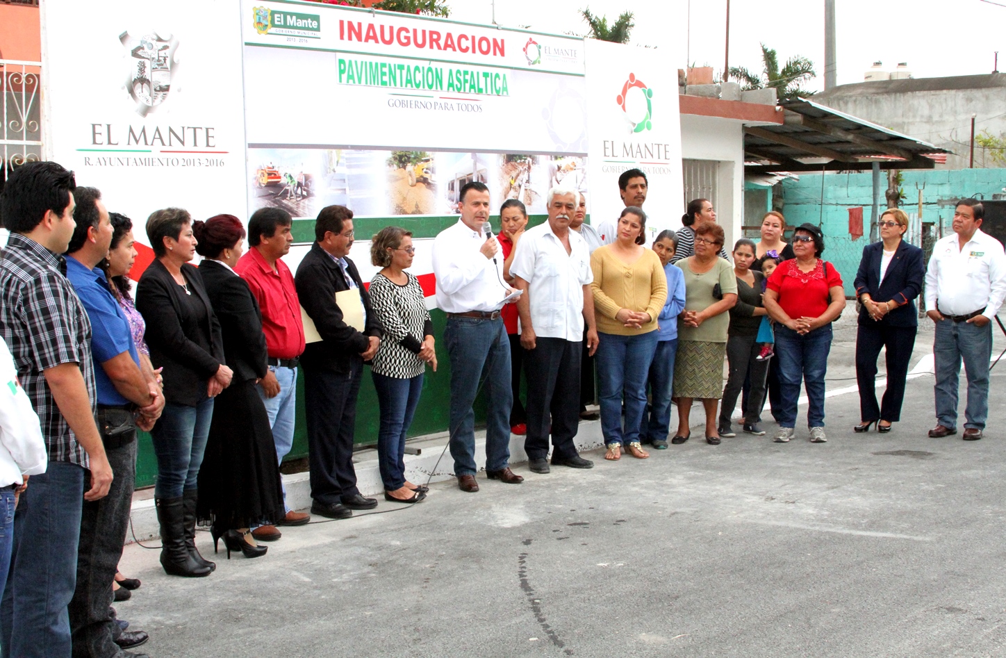 Entrega Pablo obras integrales en la Nacional Colectiva 3ª Etapa