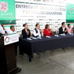 Programas de becas estatales incentivan a nuestra niñez: Pablo