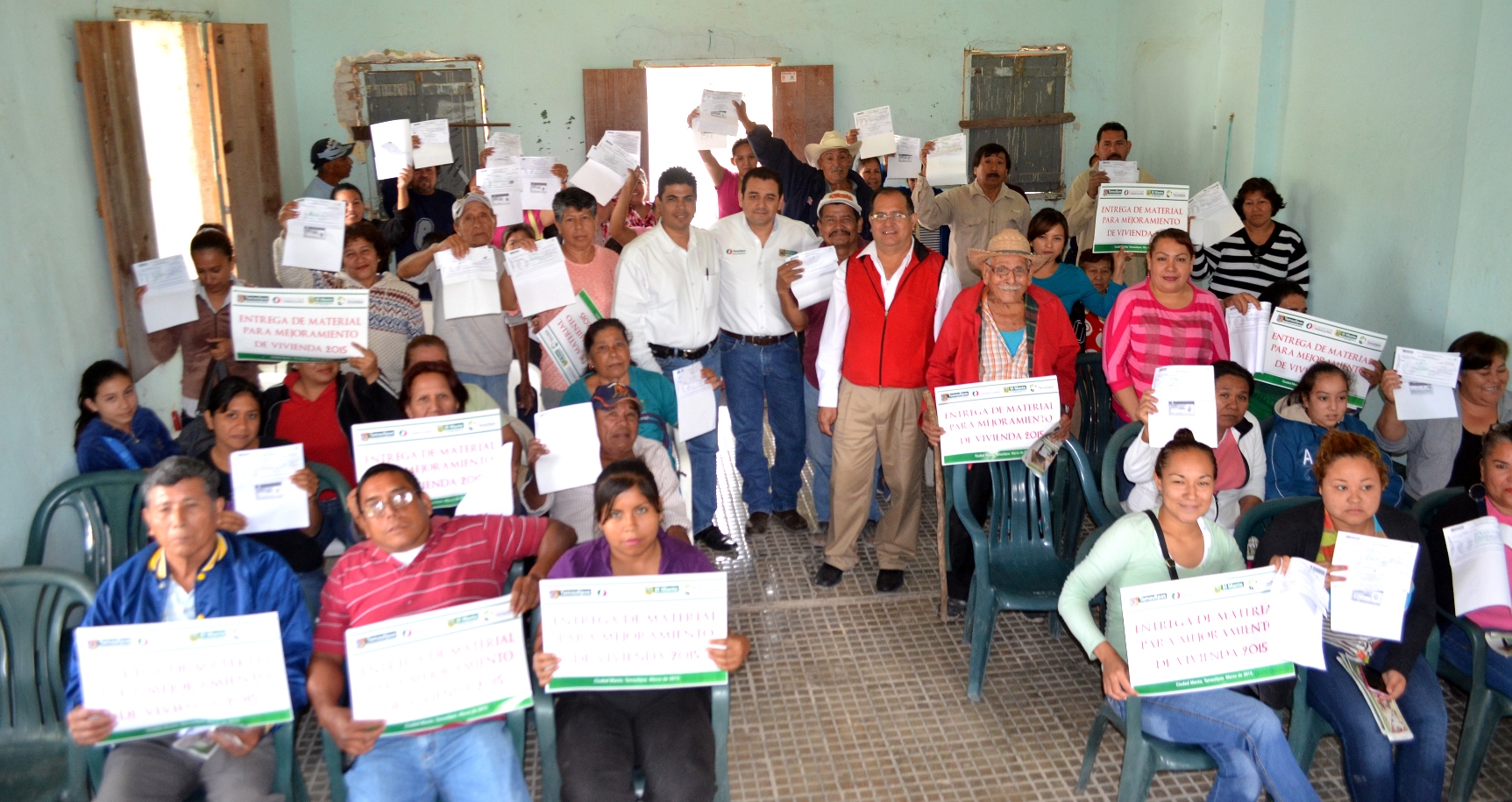 Distribuyen en Mante apoyos para mejoramiento de vivienda 2015