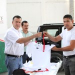 Entrega Pablo uniformes a 23 Cadetes de Seguridad Vial