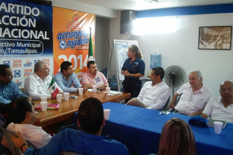 Se reúne César Verástegui con liderazgos de la zona sur de Tamaulipas