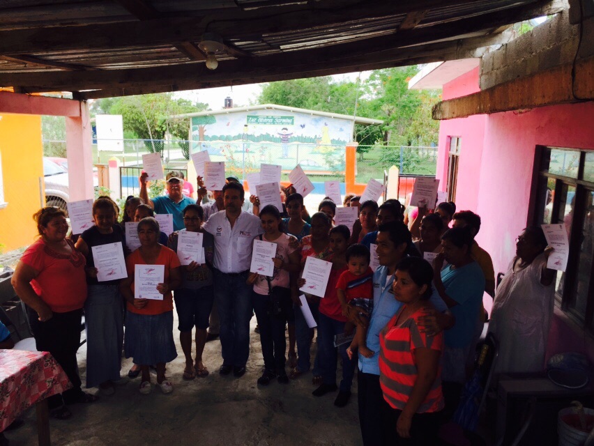 Designa el MT ‘comités de base’ y festeja a mujer por día de la madre