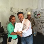 Designa el MT ‘comités de base’ y festeja a mujer por día de la madre