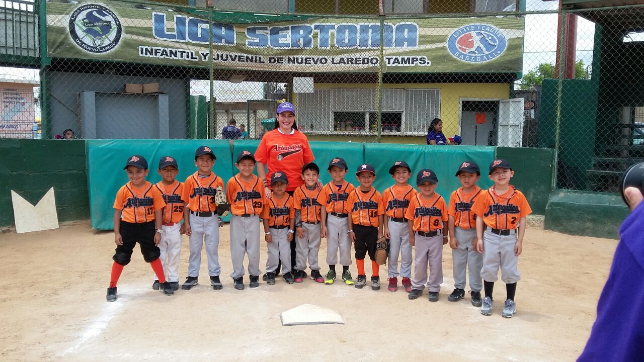 Otorgan vecinos de la infonavit su confianza a Yahleel