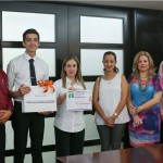 Premia María del Pilar ganadores del concurso “Día Mundial sin Tabaco”
