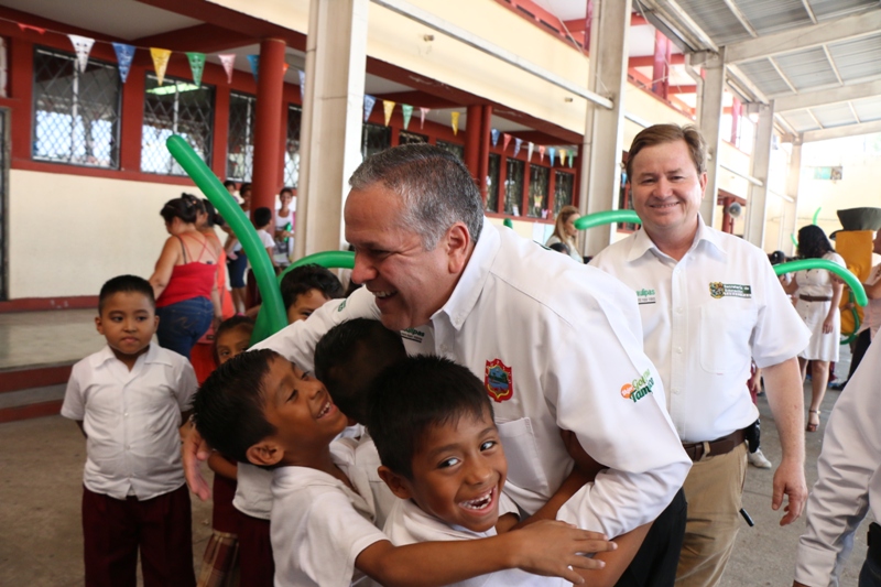 “Los tampiqueños fortalecen mi Gobierno y con su participación, me hacen fuerte como presidente’’: Gustavo Torres
