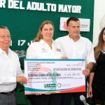 Recibe DIF Mante aportación económica del reinado de la feria