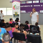 Convive Verónica con niños del Campamento de Verano 2015