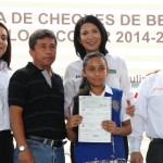 Entrega Gobierno del estado y municipio más de 6 millones de pesos en becas y estímulos educativos