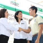 Entrega Gobierno del estado y municipio más de 6 millones de pesos en becas y estímulos educativos