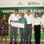 Microcréditos fortalecen economía de la Región Mante: Pablo