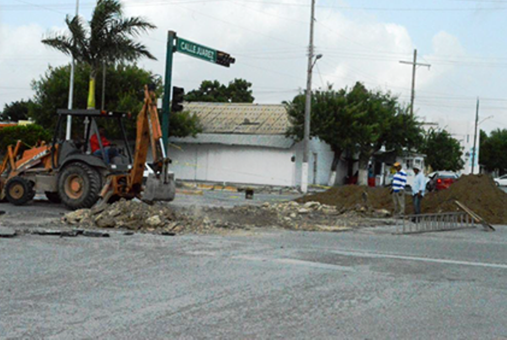 Enfrenta el Municipio reparación de "caídos" en el drenaje de Valle Hermoso