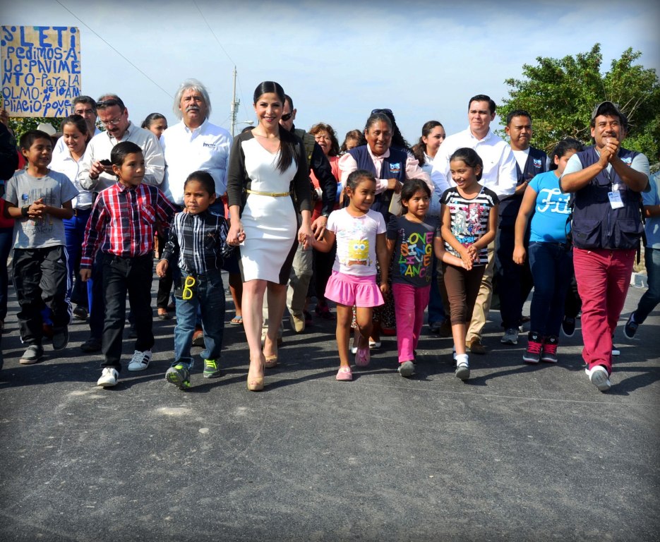 Rompe récord el gobierno de Matamoros en pavimentación