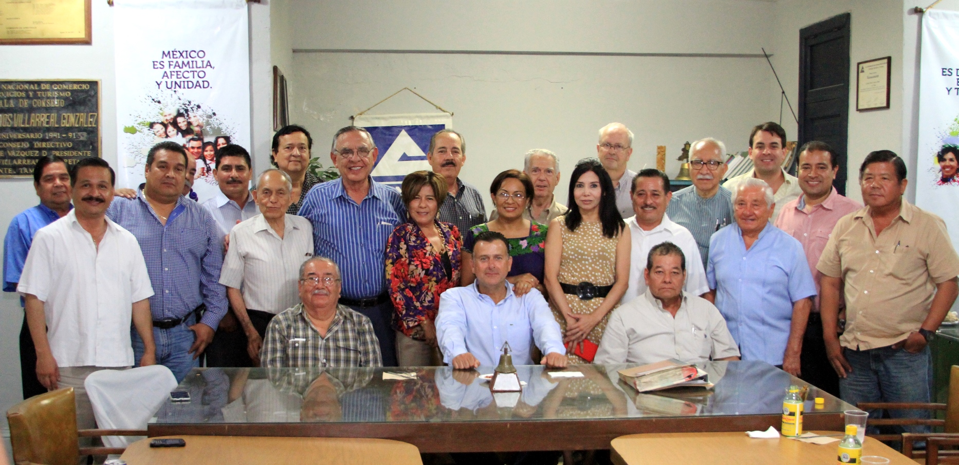 Se reúne Pablo con Miembros de la Canaco