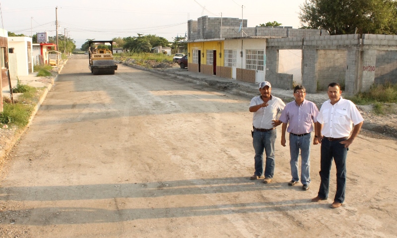 Constata Pablo avance de obra integral de la Campesina