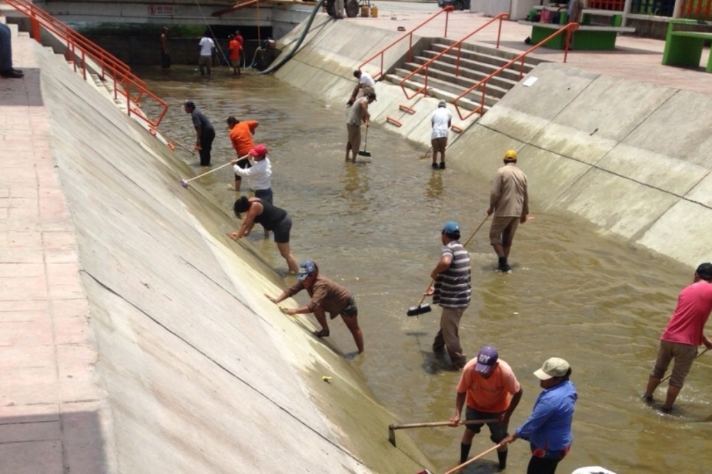 Realizan trabajos de limpieza en Balneario La Difusora
