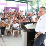 Refrenda Gustavo Torres compromiso de apoyo a sectores vulnerables