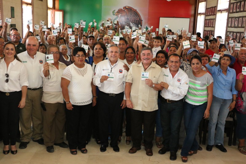 Fortalece Gustavo Torres Salinas trabajo en equipo entre sociedad y Gobierno