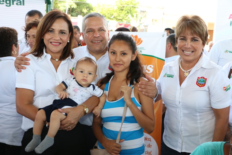 Uniendo esfuerzos, los tres niveles de gobierno realizan “Feria de Atención Integral” en Tampico