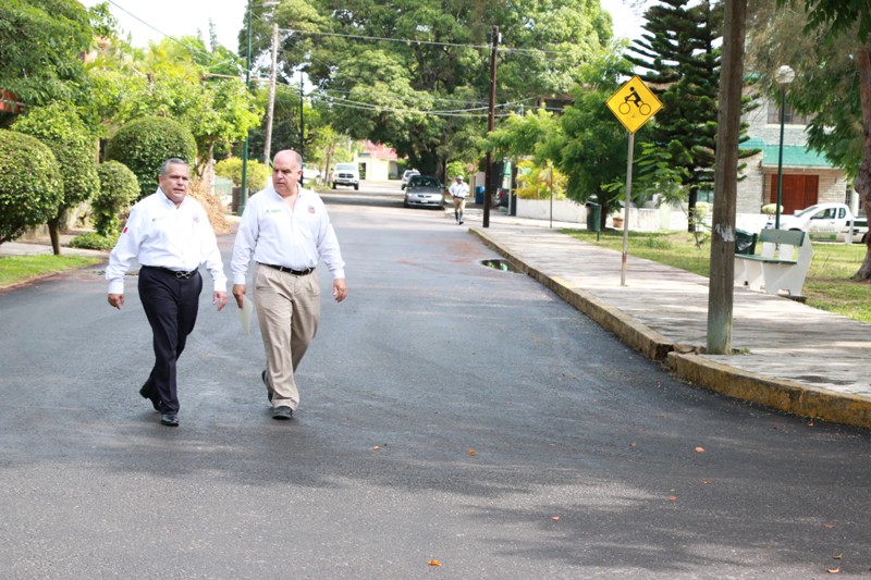 Rehabilita el Ayuntamiento de Tampico diversas calles en la colonia Sierra Morena