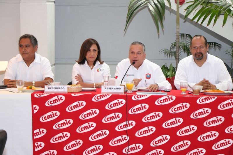 Recibe Gustavo Torres respaldo de la Cámara Mexicana de la Industria de la Construcción a sus acciones de Gobierno