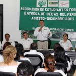 Incentiva Gobierno para Todos a estudiantes foráneos mantenses