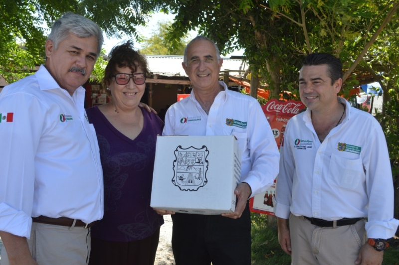 Procura JLHC apoyos de ¨Nutriendo a Tamaulipas¨ en Valle Hermoso