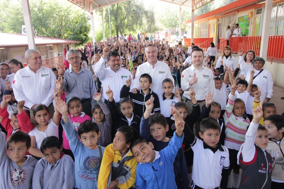 Victoria cumple con educación de calidad