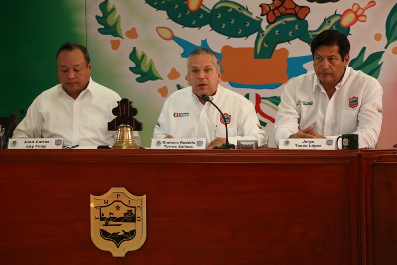 Gestionará Gustavo Torres 15 millones de pesos para más obras de infraestructura