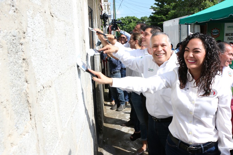 Coordinan esfuerzos gobierno y sociedad para reconstruir el tejido social