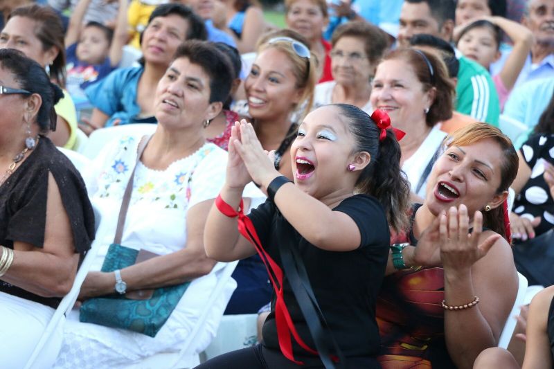 Realiza con gran éxito el Ayuntamiento porteño “Mejor Alegría, Mejor Tampico” en la Plaza de la Libertad