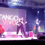 Disfrutan mantenses de Tango vivo