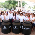 Gobierno de Tampico y SEDESOL Estatal entregaron tinacos a familias tampiqueñas