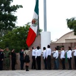 Autoridades honran a los héroes que nos dieron Patria y libertad