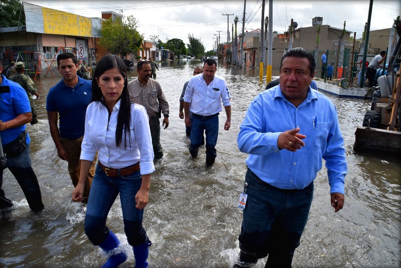 Con esfuerzos coordinados se logra bajar los niveles de agua en zonas bajas de Matamoros