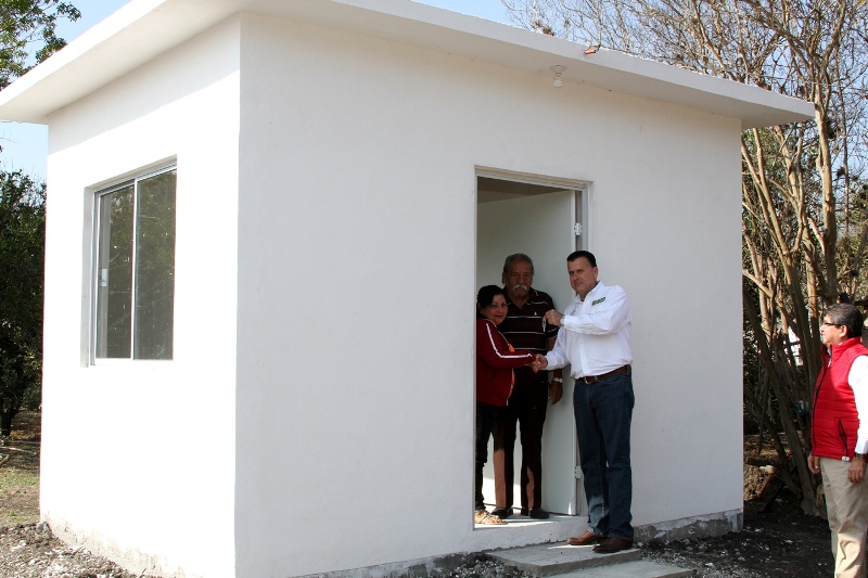 Acciones de vivienda entregan calidad de vida a mantenses