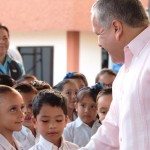 Sumamos voluntades para fortalecer la formación académica integral de los niños y jóvenes: Gustavo Torres