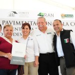 Rosario Robles y Egidio Torre entregan paquete de obras y apoyos