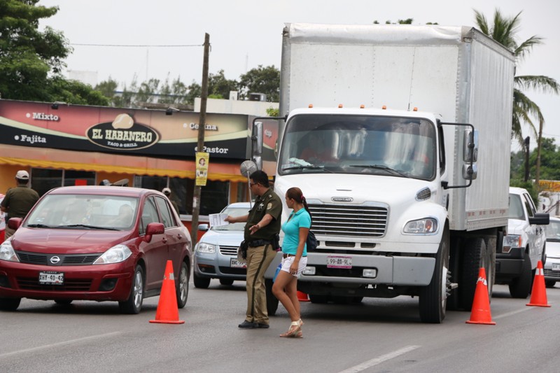Capacitará Tránsito de Tampico a alumnos de preparatoria como auxiliares de vialidad