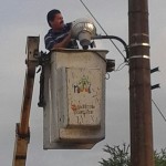 Continúa mejoramiento del sistema de alumbrado público en la ciudad